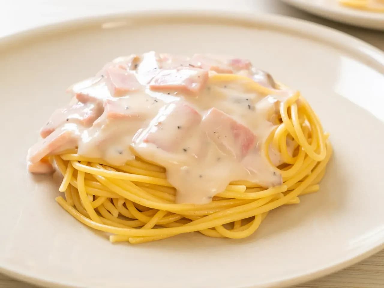 Jak przygotować makaron spaghetti inaczej: 5 zaskakujących przepisów