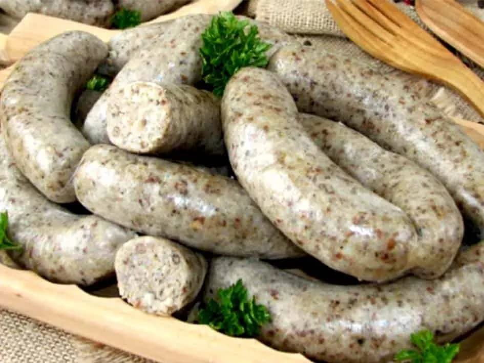 Gdzie kupić białą kaszankę? Sprawdzone miejsca i porady na zakupy